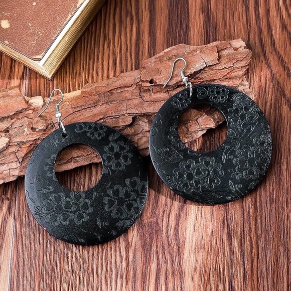 GlitzBlitz Boutique Jewelry - Any 2/$20! Large Black Engraved Balsa Wood Circular Boho Drop Earrings